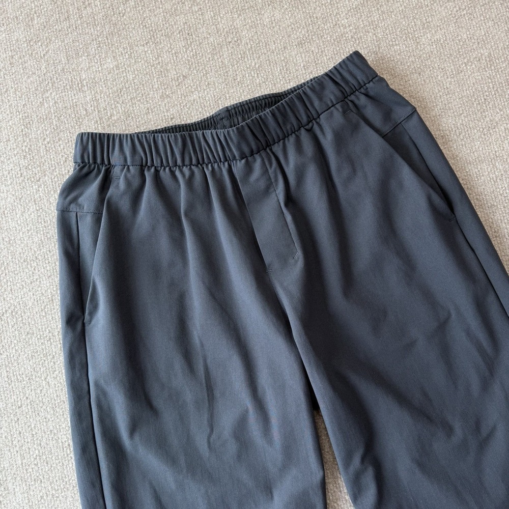 Lululemon Mile Maker Woman's Joggers - Black - Size S - LM5ALNS